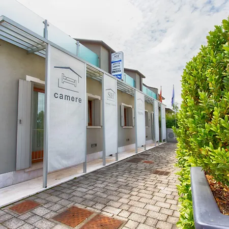 לינה וארוחת בוקר Sweet