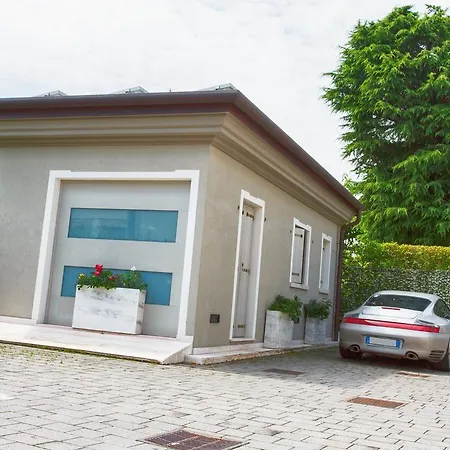 Bed & Breakfast Sweet 4*