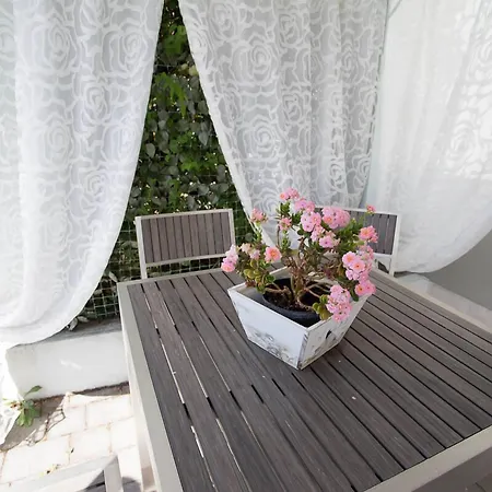 Sweet Bed & Breakfast